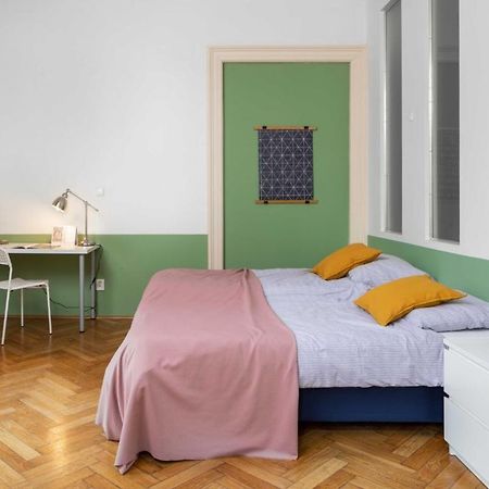 Letna Apartments Прага Екстер'єр фото