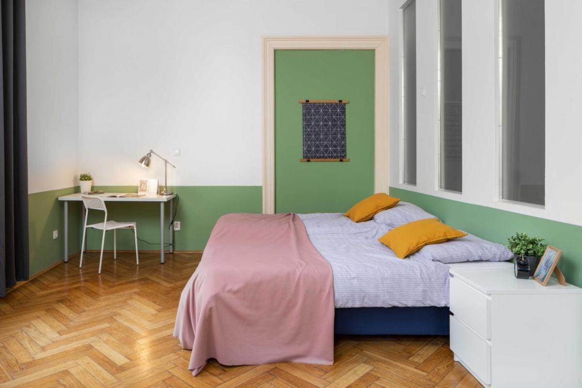 Letna Apartments Прага Екстер'єр фото
