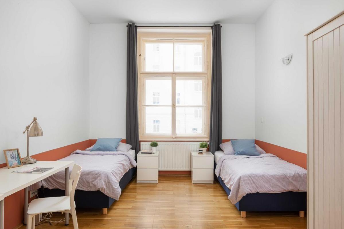 Letna Apartments Прага Екстер'єр фото