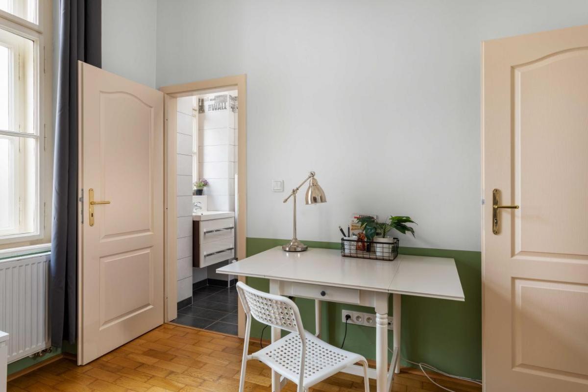 Letna Apartments Прага Екстер'єр фото