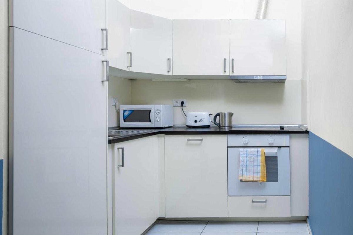 Letna Apartments Прага Екстер'єр фото