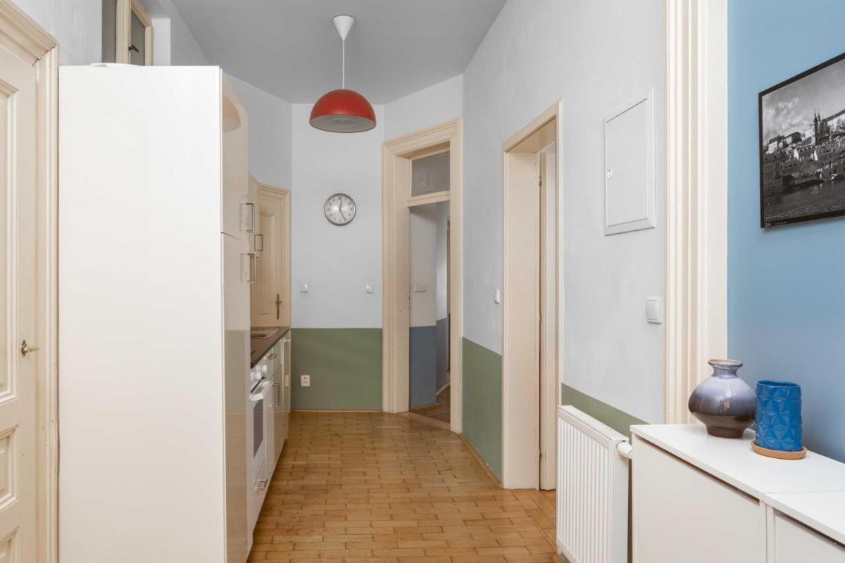 Letna Apartments Прага Екстер'єр фото