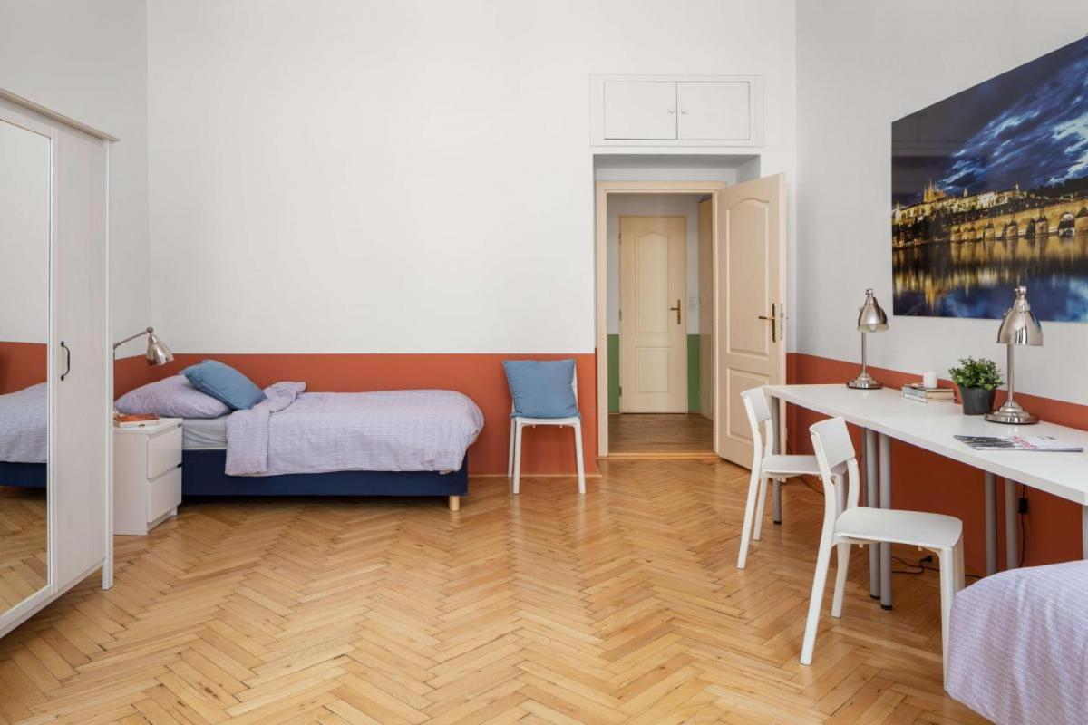 Letna Apartments Прага Екстер'єр фото