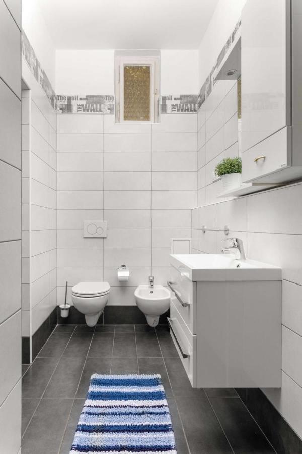 Letna Apartments Прага Екстер'єр фото