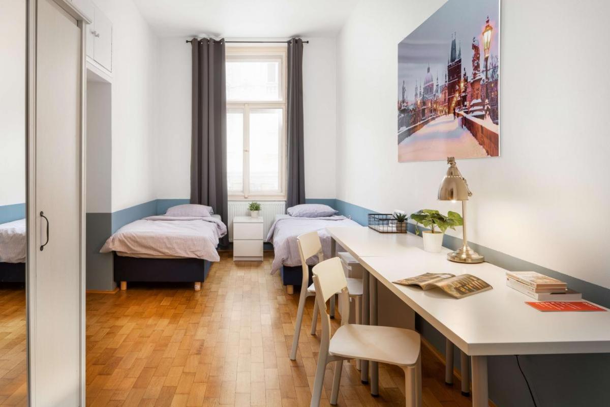 Letna Apartments Прага Екстер'єр фото